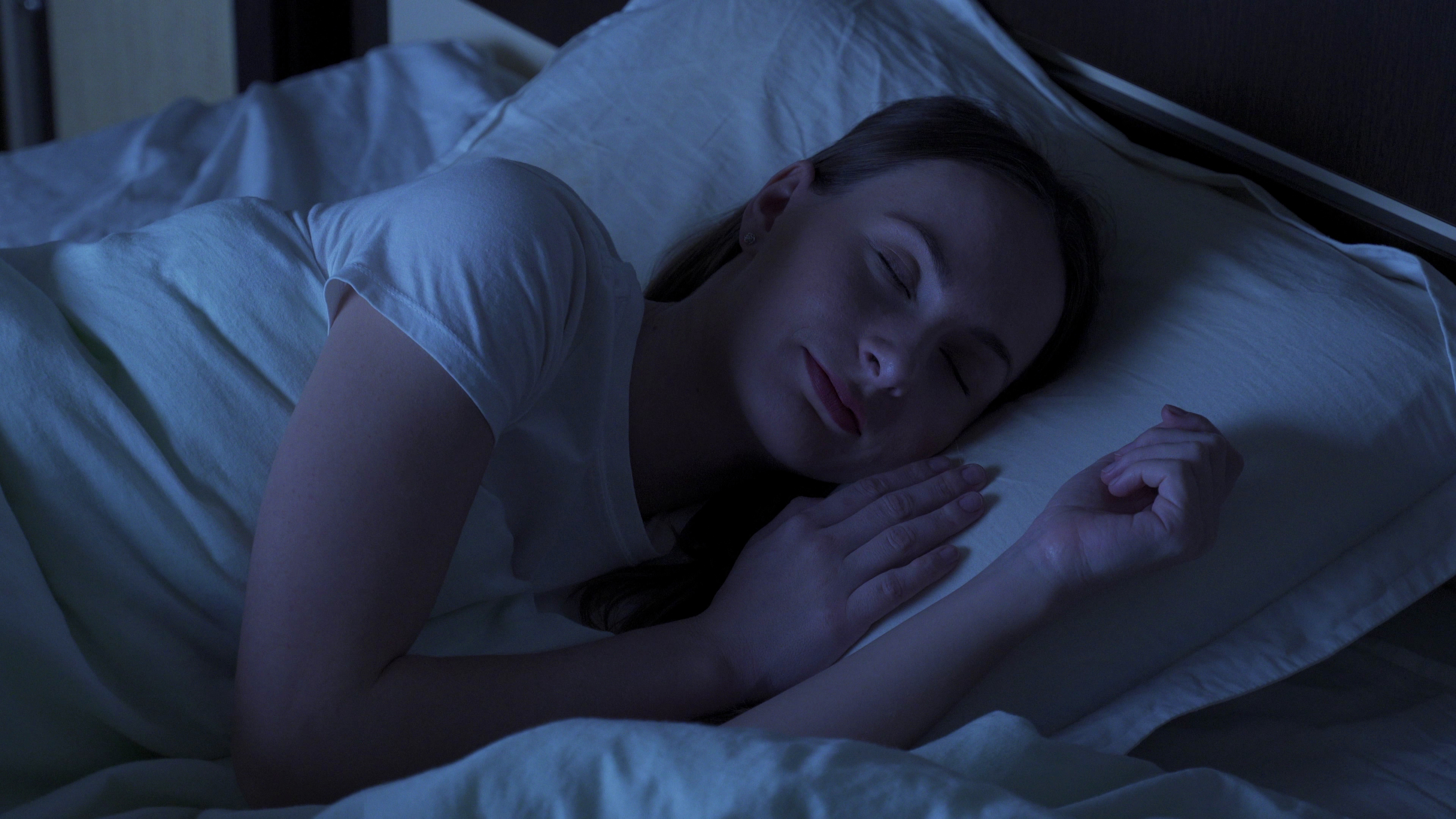 Découvrez comment identifier vos besoins de confort nocturne pour un sommeil réparateur et un bien-être optimal.